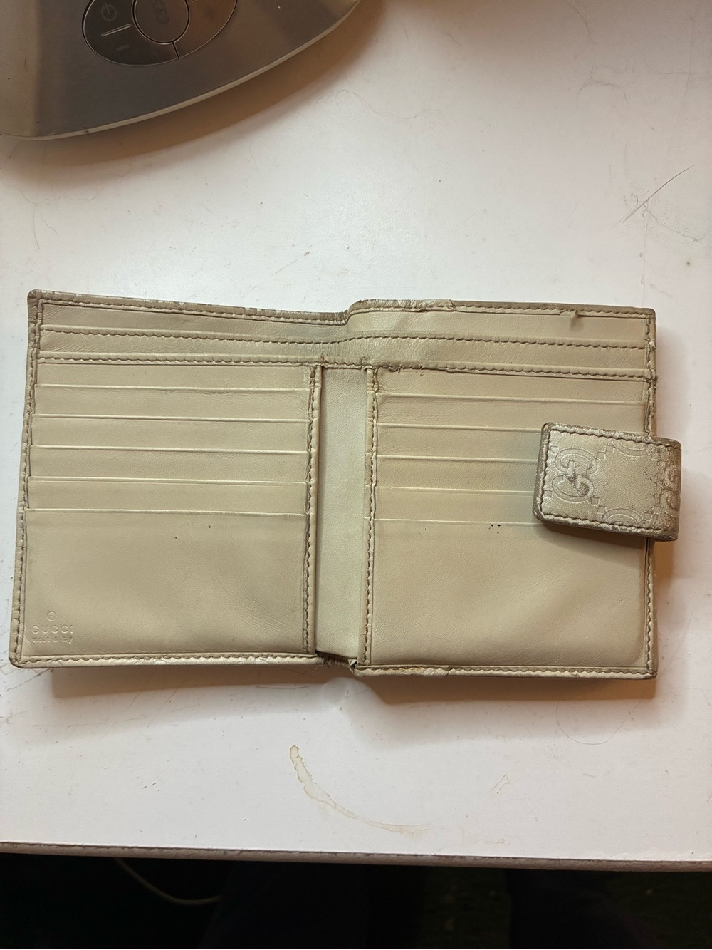 Vintage Gucci GG Monogram Fold Over Wallet - Picture 13 of 15